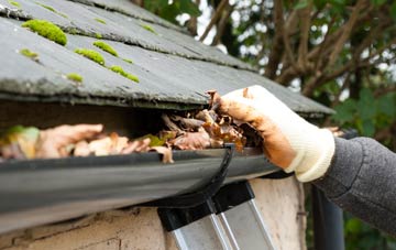 gutter cleaning Cliton Manor, Bedfordshire